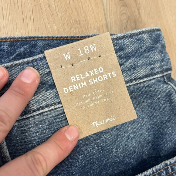 Madewell Shorts Womens Relaxed Denim Shorts Cut Offs Raw Hem High Waist 18W - Picture 2 of 7